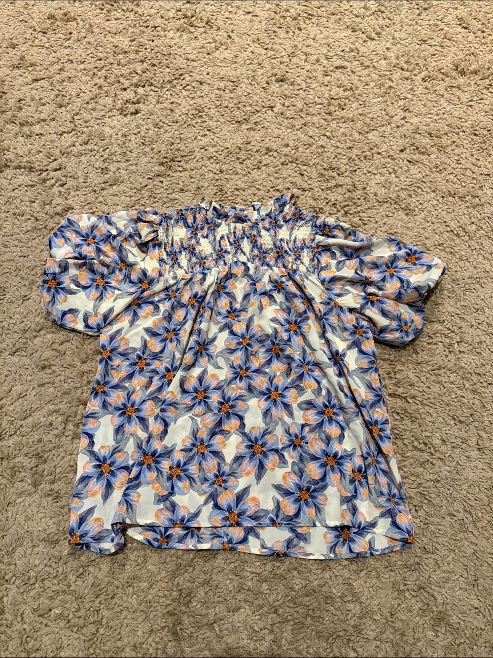 NWT Entro Floral Pleated Puff Sleeve Top Medium